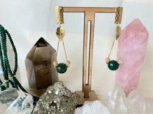 Load image into Gallery viewer, Green Agate &amp; Rutilated Quartz
