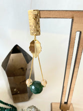 Load image into Gallery viewer, Green Agate &amp; Rutilated Quartz
